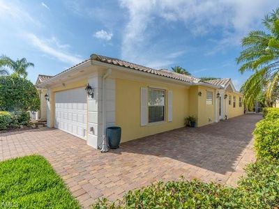 7676 Rozzini Ln, Naples, FL, 34114