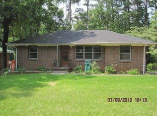 1172 S Parkwood Dr, Forest Park, GA 30297