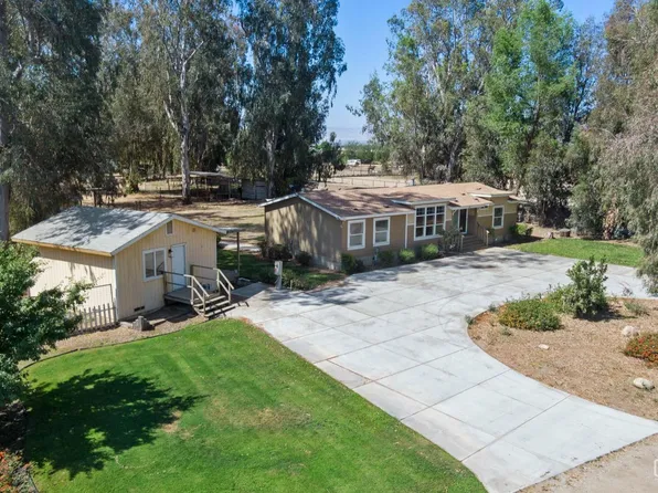 7801 Garrin Rd, Bakersfield, CA 93313