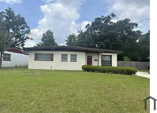 10550 Citrus Ln — Photo 1