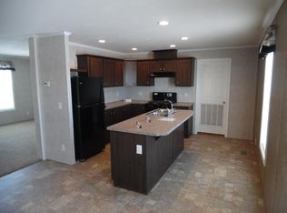 1916 Pine St #1055, Newport, MI 48166