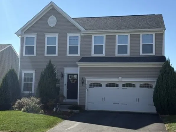 336 Ranchero Dr, Coraopolis, PA 15108