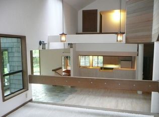 956 Altadena Ct, Fircrest, WA 98466