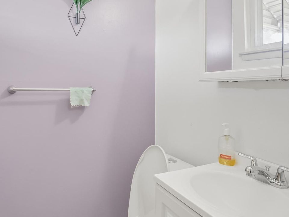 13348 Champaign Ave, photo 5