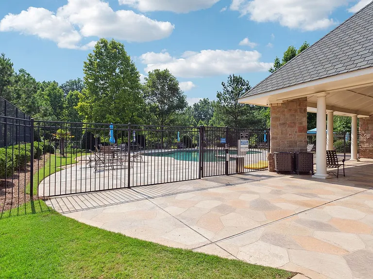 655 Township Cir — Photo 30