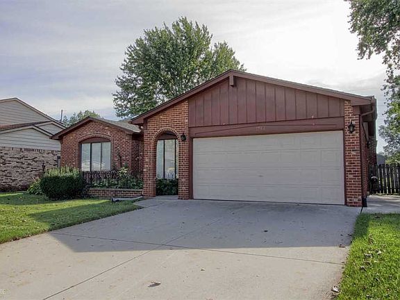 2nd image of 15784 Lorway Dr
