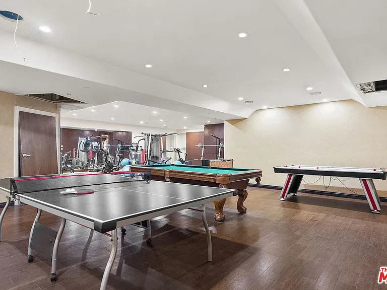 4141 Cambridge Rd — Photo 37