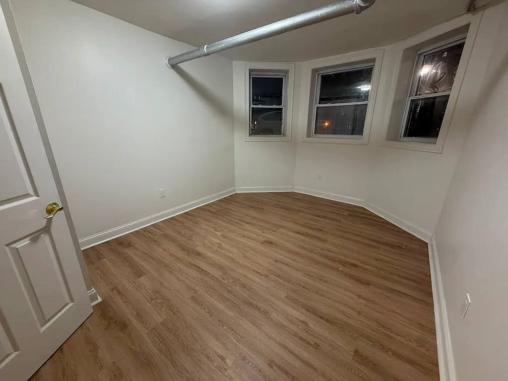 2 bed, $2,450 — Photo 4