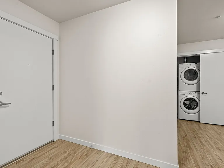 Contour Apartments — Photo 46