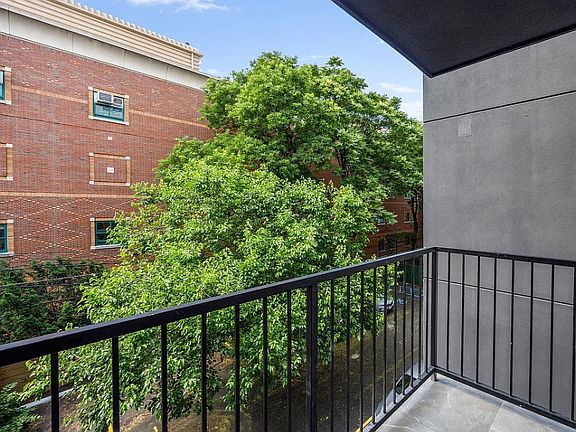 2nd image of 254 Winthrop St #4E