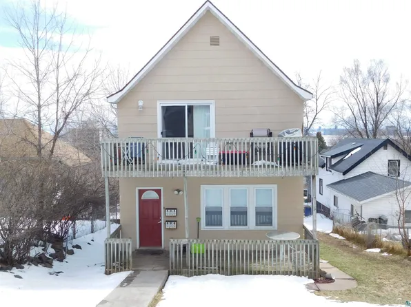 2108 W 5th St, Duluth, MN 55806