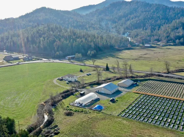 12201 Williams Hwy, Grants Pass, OR 97527