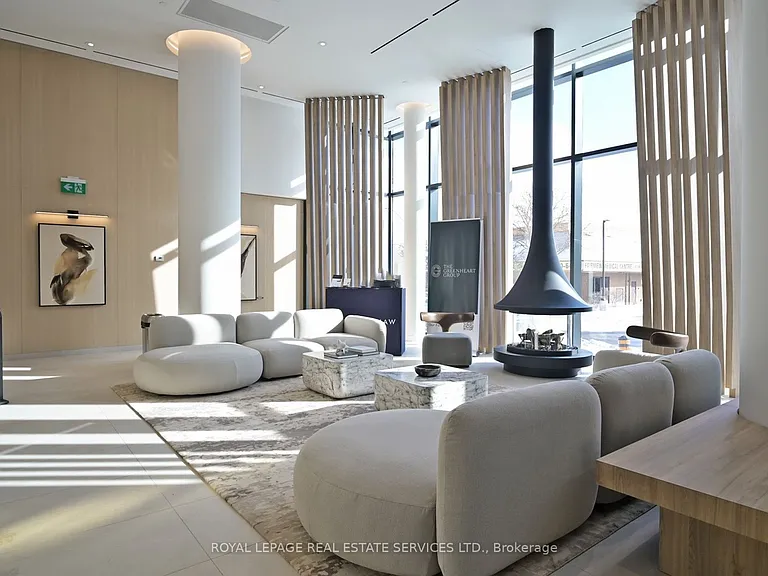 1 Fairview Rd E #2202 — Photo 3