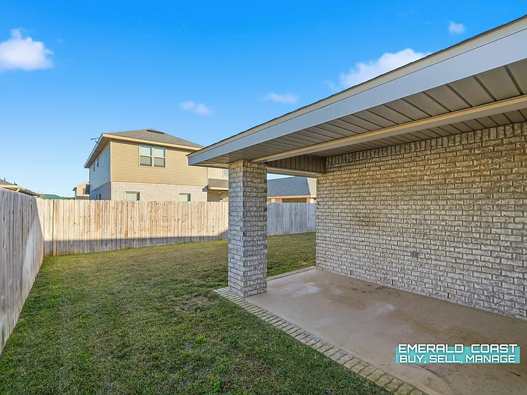 217 Baycliff Dr — Photo 42