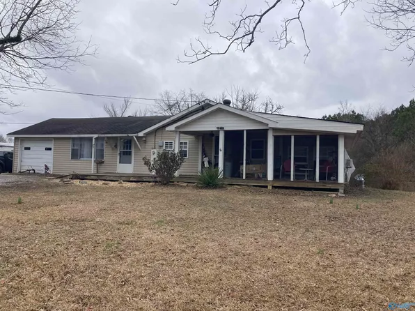 3434 Lay Springs Rd, Gadsden, AL 35904