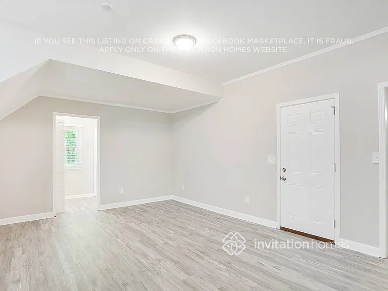 542 Allana Ct — Photo 9