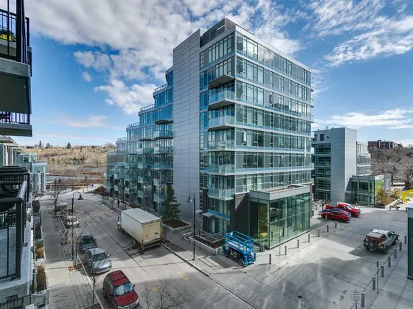 222 S Riverfront Ave SW #416, Calgary, AB T2P 0X2