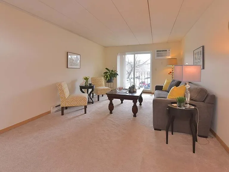 153 Milk St #15 — Photo 2