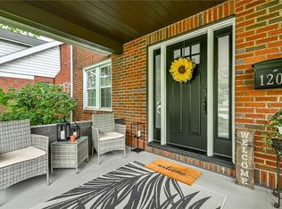1204 Broadview Blvd, Natrona Heights, PA 15065