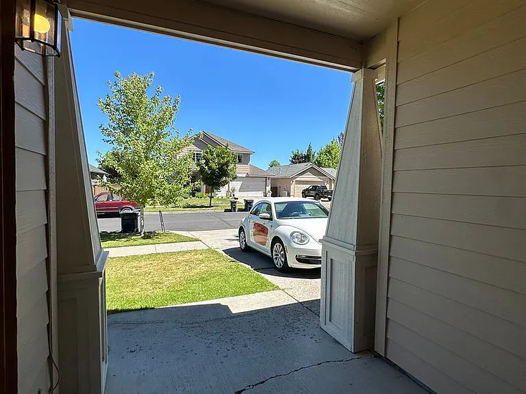 20565 Basket Flower Pl — Photo 3
