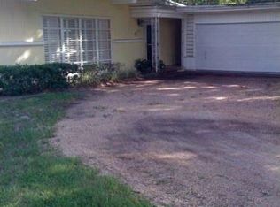 514 Magellan Dr, Sarasota, FL 34243