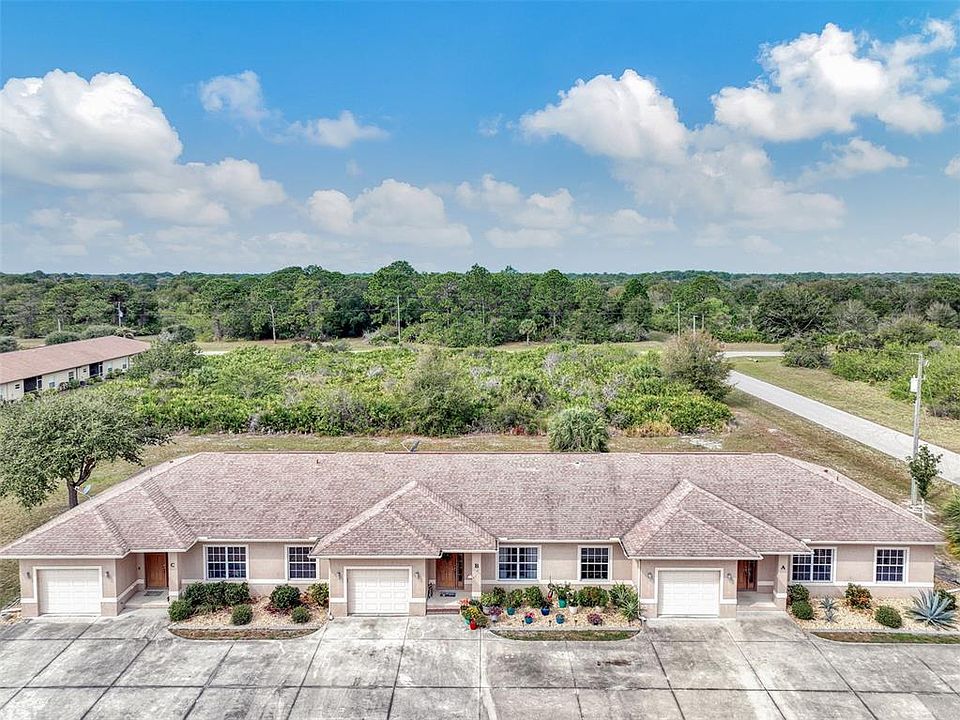 1st image of 8 Forest Dr #1