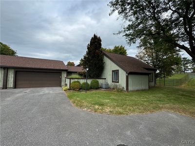 593 Village Blvd N, Baldwinsville, NY, 13027