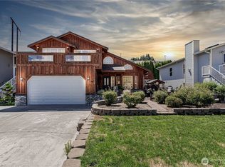 170 E Entiat Dr, Orondo, WA 98843