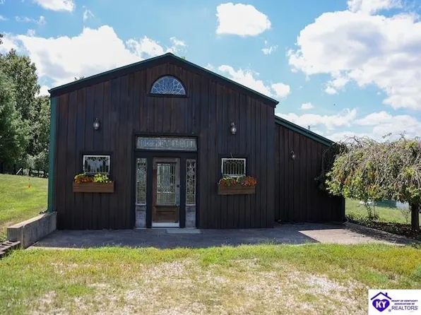 325 Kirchdorfer Rd, Brandenburg, KY 40108