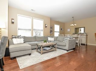 409 River Pl, Butler, NJ 07405