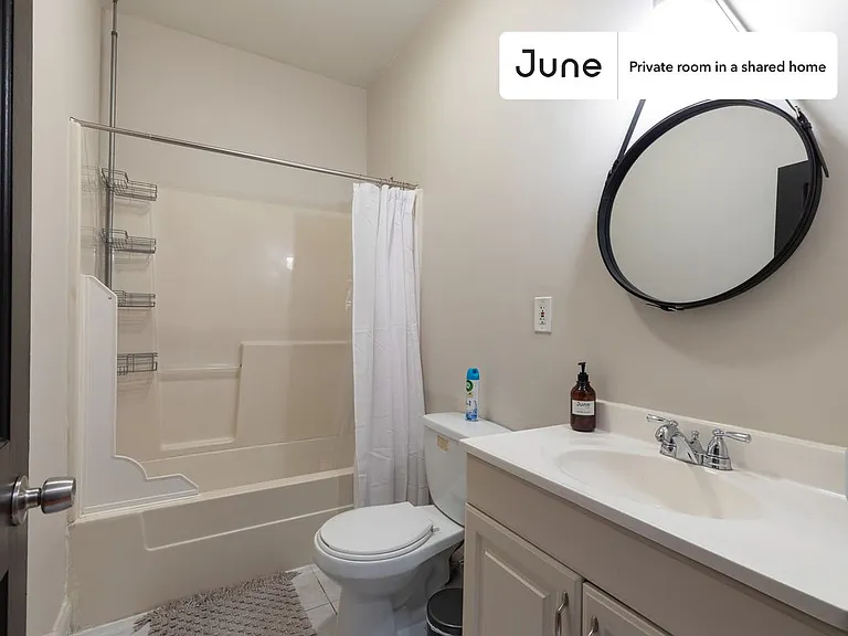 101 Calumet St #D — Photo 9