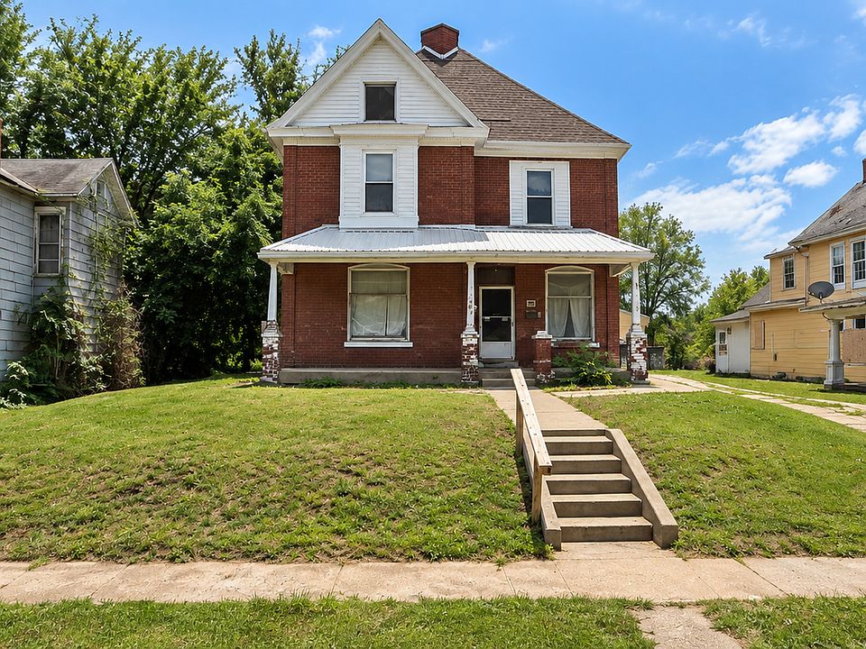 1st image of 212 Chestnut St