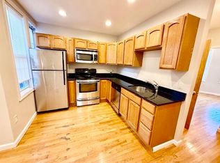 13 Snow Hill St #2, Boston, MA 02113