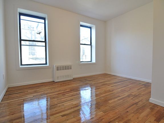 5th image of 83 Woodruff Ave APT 4B