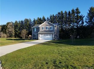 9122 Oneida Way, Pinckney, MI 48169