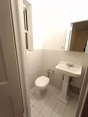 Rented by Chartwell Forest Hills Realty | media 15