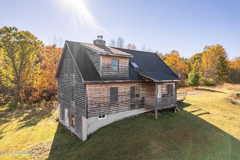 4th image of 111 Chester Dawn Way