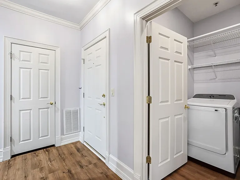 1117 Park West Dr — Photo 26