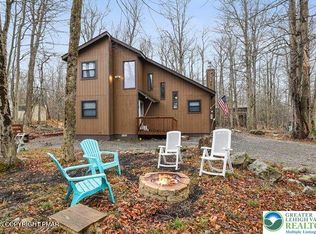 9390 Birch Ln, Tobyhanna, PA