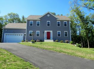 44 Glenside Dr, Blackstone, MA 01504