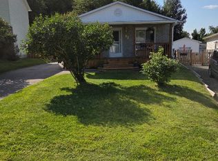 83 Laurier Rd, Elliot Lake, ON P5A2T9