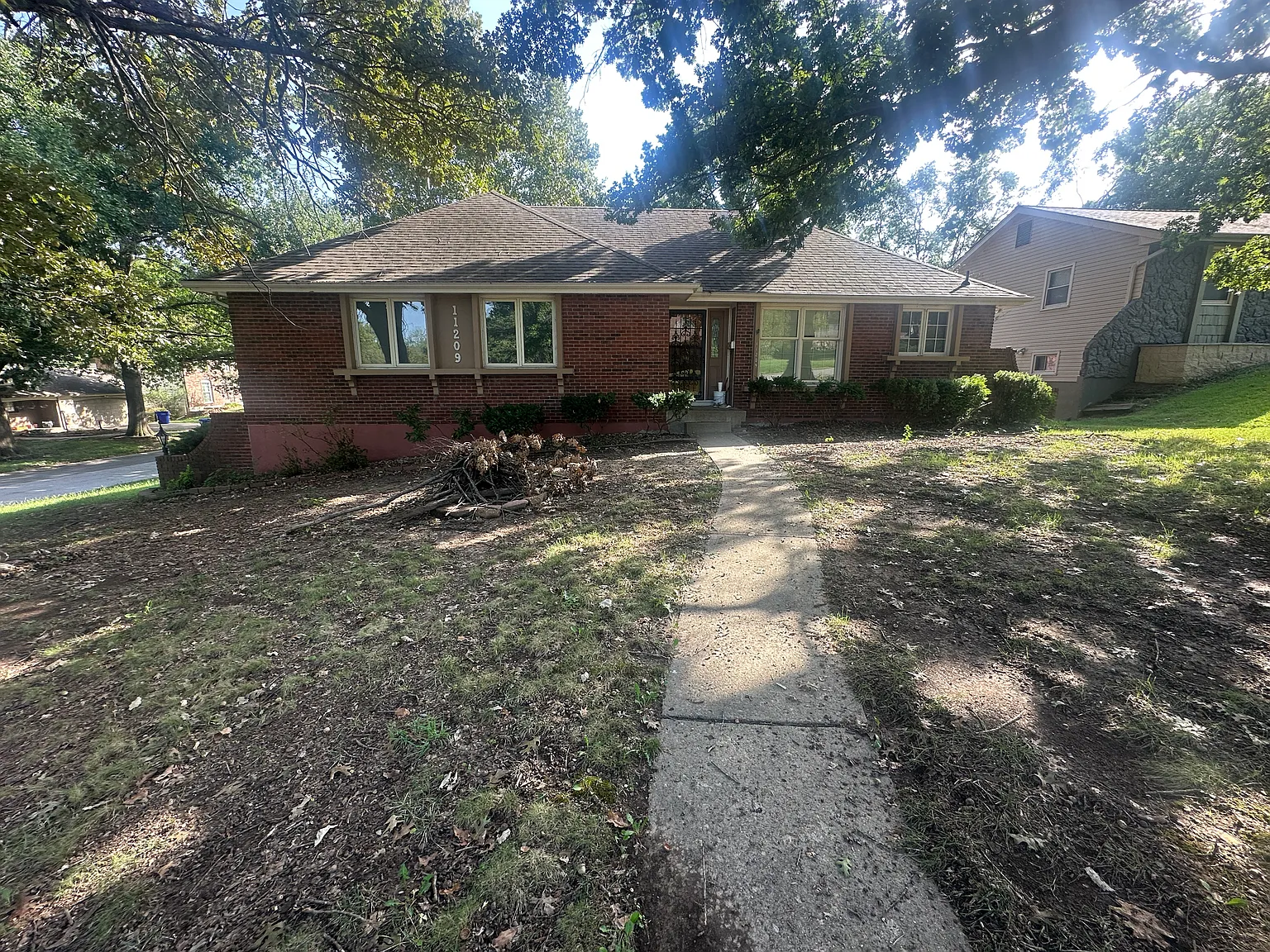 3 bed, 2.5 bath, 1916 sqft, $2,275 — Photo 4
