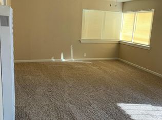 1321 E Clinton Ave, Fresno, CA 93704