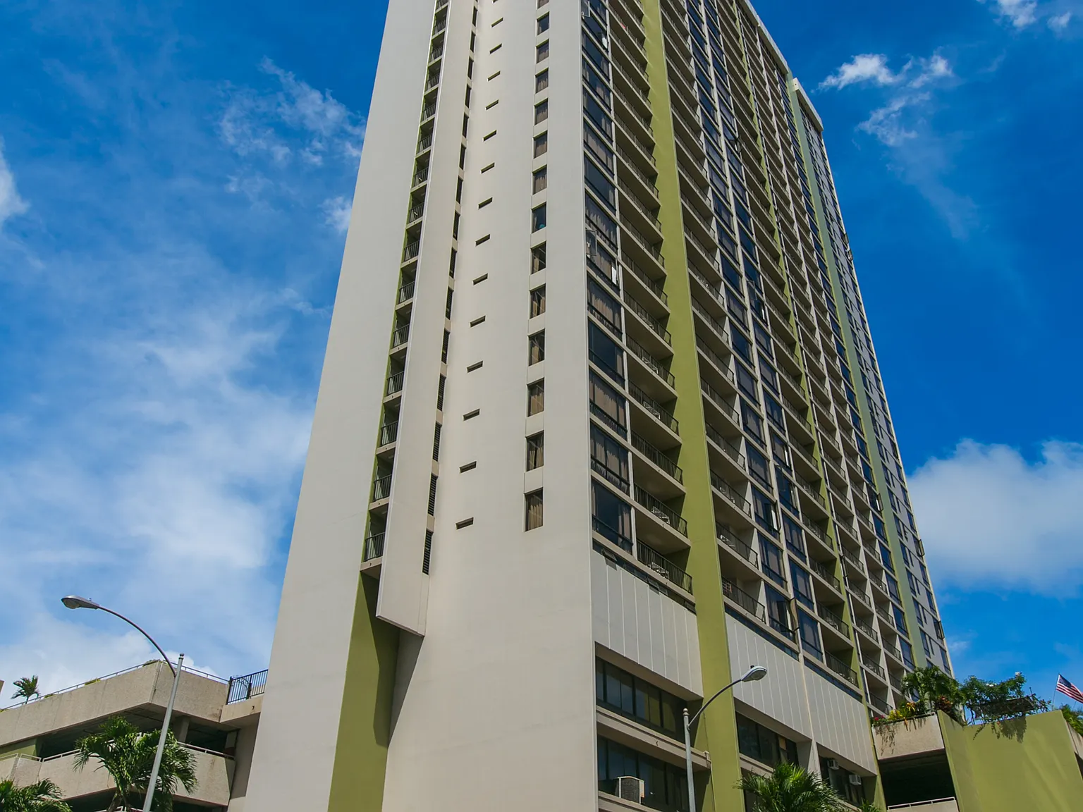 229 Paoakalani Ave — Photo 4