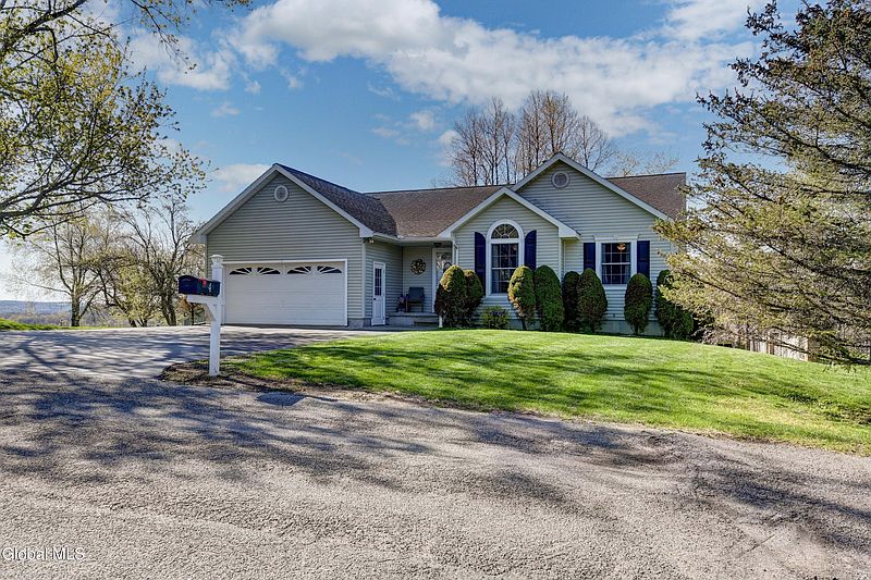 4th image of 4 Rockefeller Drive
