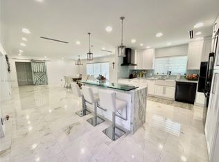 2809 NE 35th St, Fort Lauderdale, FL 33306