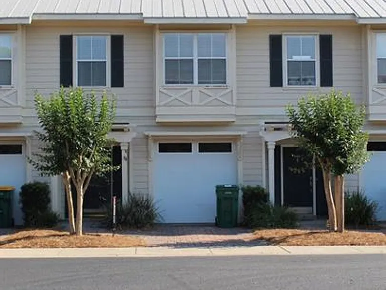311 Mattie M Kelly Blvd — Photo 1