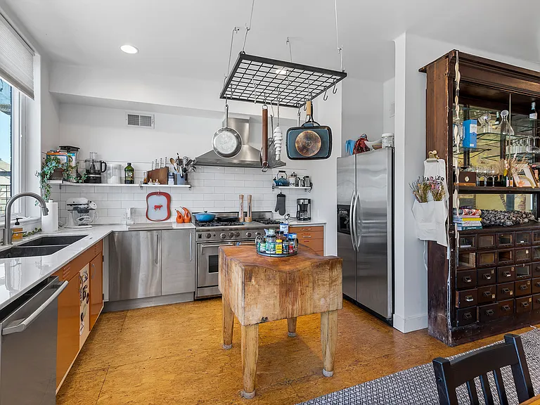 2020 E Fletcher St #1&2 — Photo 10