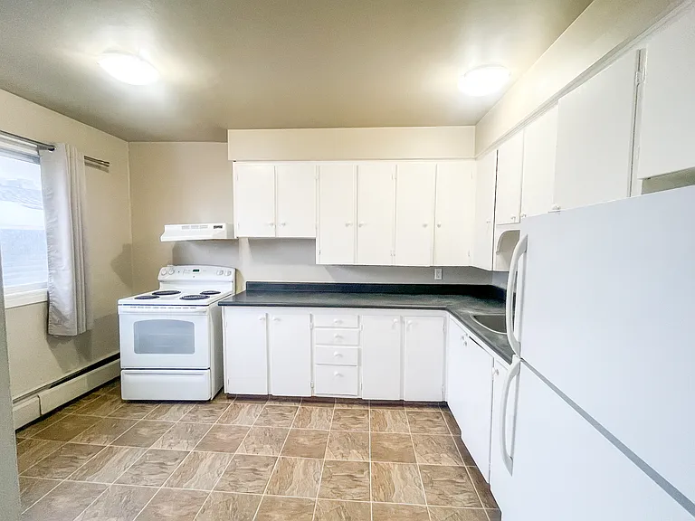 2121 Smith St — Photo 14