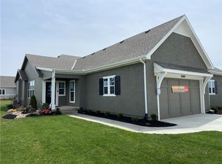 21907 W 82nd Ter, Lenexa, KS 66220